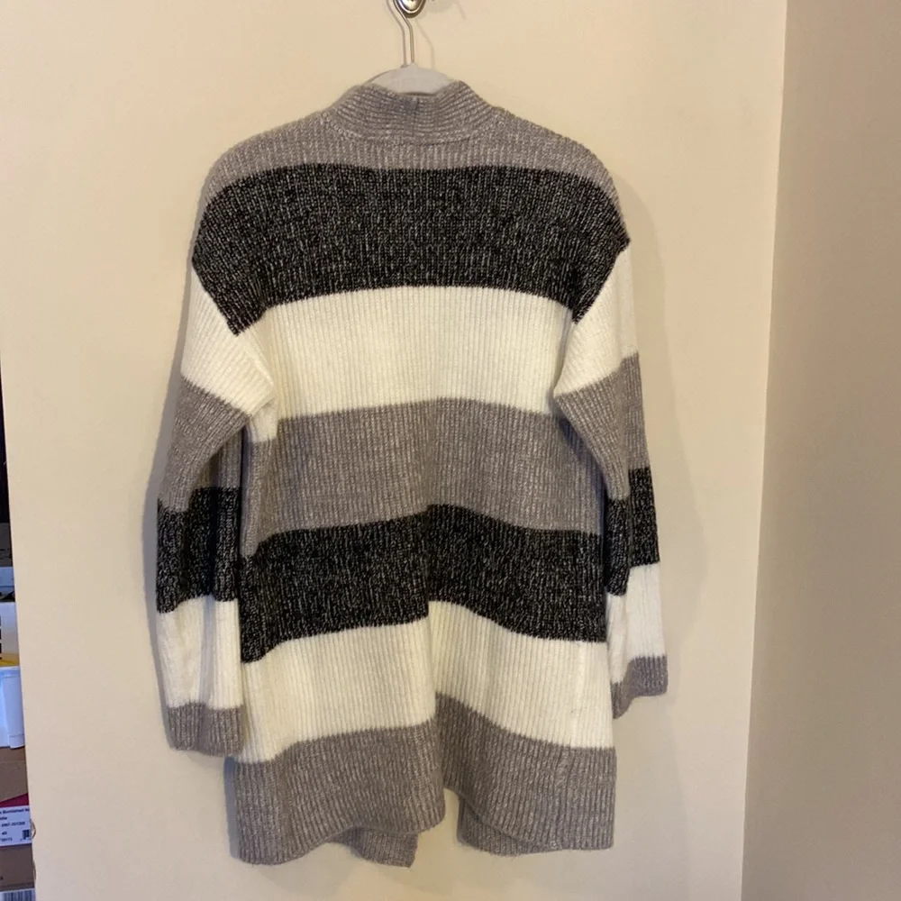 9 West Size Medium Striped Cardigan Sweater - Picture 4 of 5